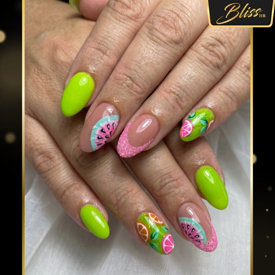 Happy nails